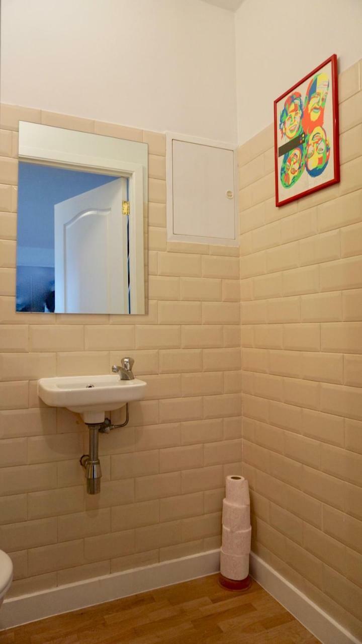 Unit 8 - Charming Loft Apt. Near Avenue Louise Free Parking Bryssel Exteriör bild