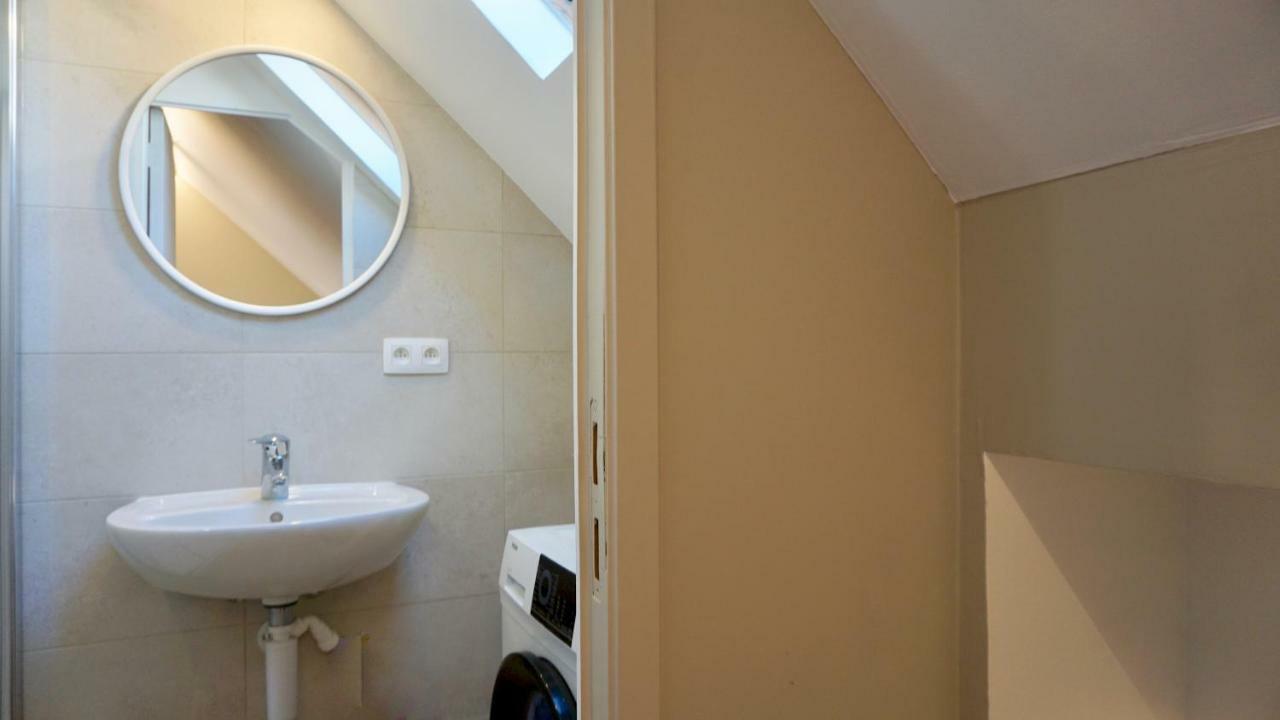Unit 8 - Charming Loft Apt. Near Avenue Louise Free Parking Bryssel Exteriör bild